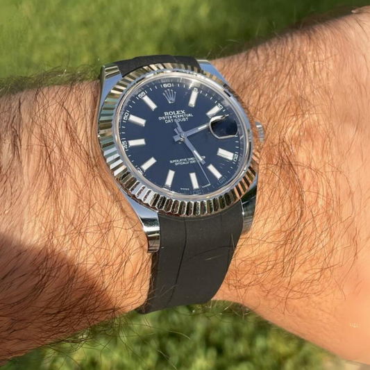 black-deployant-rubber-strap-for-rolex-datejust-onhand.png