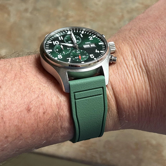green-fkm-rubber-strap-for-IWC-on-hand.png