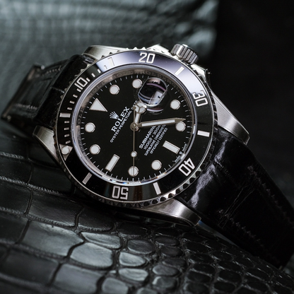 Black-Alligator-leather-watch-strap-for-Rolex-Submariner-on-watch.png
