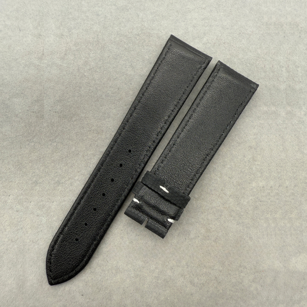 Black-FKM-rubber-strap-sailcloth-pattern-for-Breguet-classique-backside.png