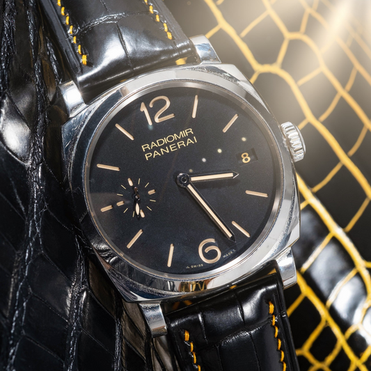 Black-alligator-leather-watch-strap-for-Panerai-Radiomir.png
