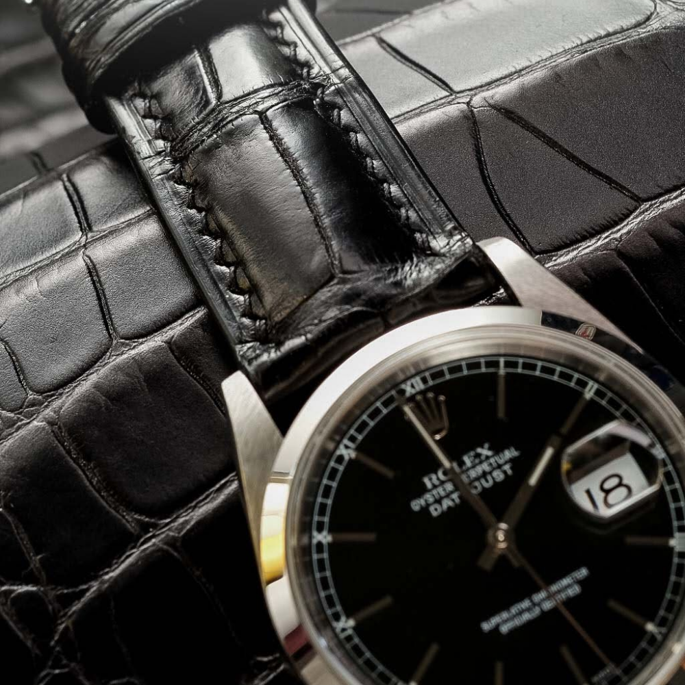 Black-alligator-leather-watch-strap-for-Rolex-Datejust-36mm-black-lug.png
