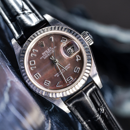Black-alligator-leather-watch-strap-for-Rolex-Datejust-stitchless.png