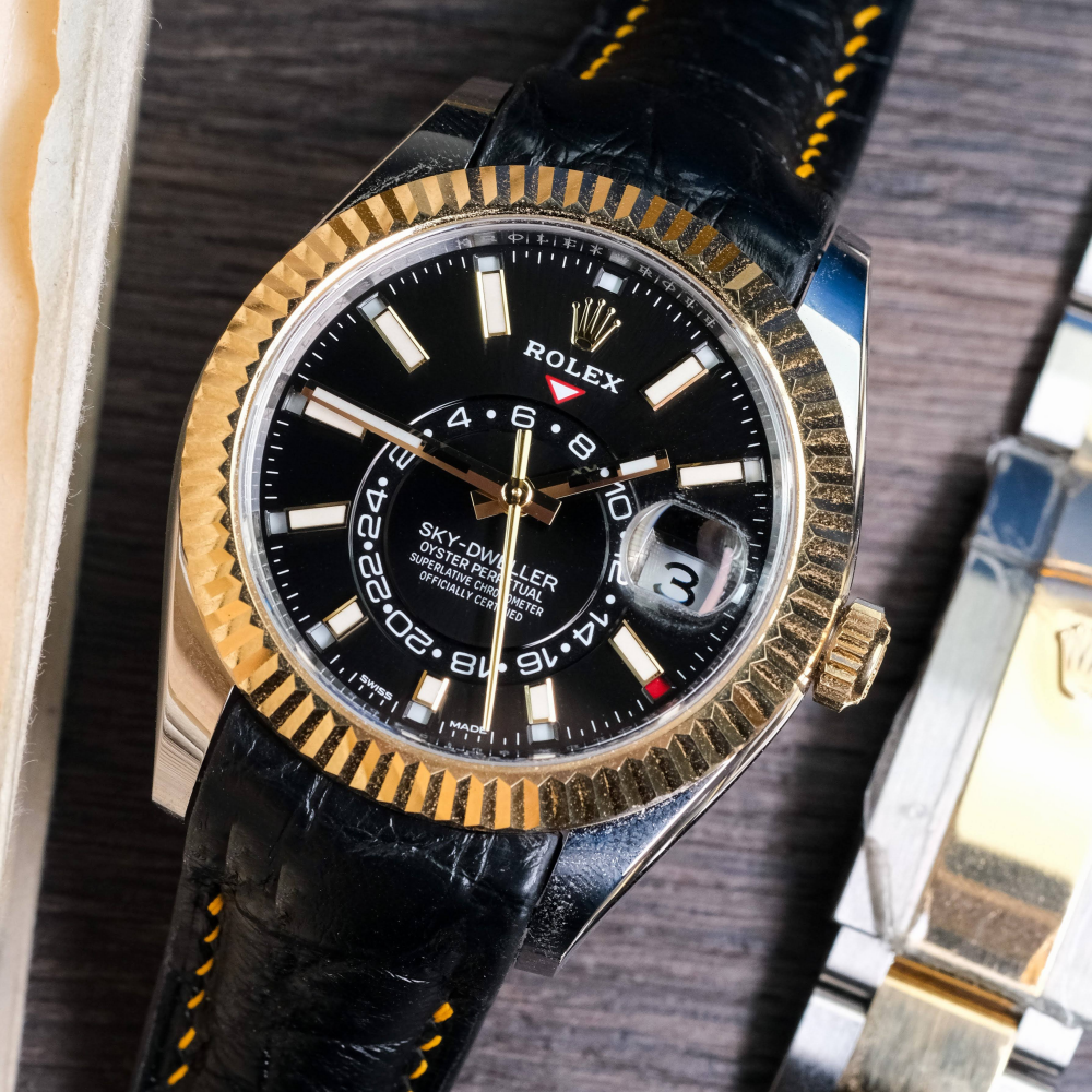 Black-alligator-leather-watch-strap-for-Rolex-Sky-dweller-yellow-gold-stitching.png