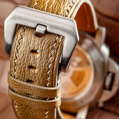 Etoupe-chevre-leather-watch-strap-for-Panerai-Luminor-Backside.png