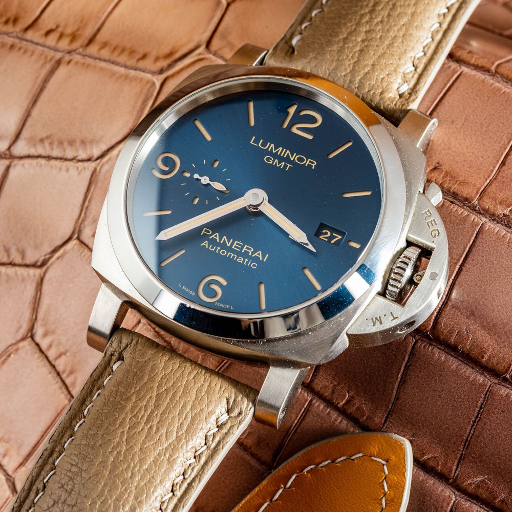 Etoupe-chevre-leather-watch-strap-for-Panerai-Luminor.png