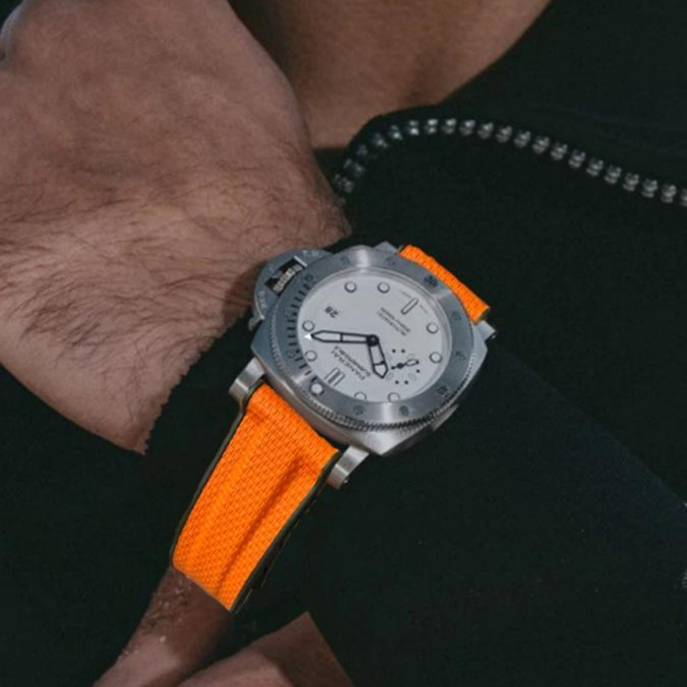 FKM-sailcloth-rubber-strap-for-Panerai-main12.png