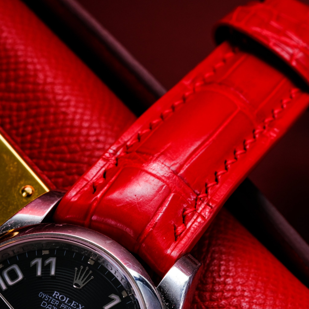 Ferrari-Red-alligator-leather-watch-strap-for-Rolex-Datejust-lug.png