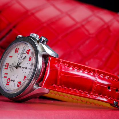 Ferrari-red-alligator-leather-watch-strap-for-Omega-Speedmaster-Detail.png