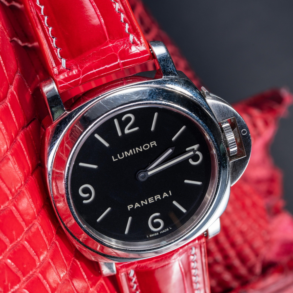 Ferrari-red-alligator-leather-watch-strap-for-Panerai-Luminor-white-stitching-watch.png