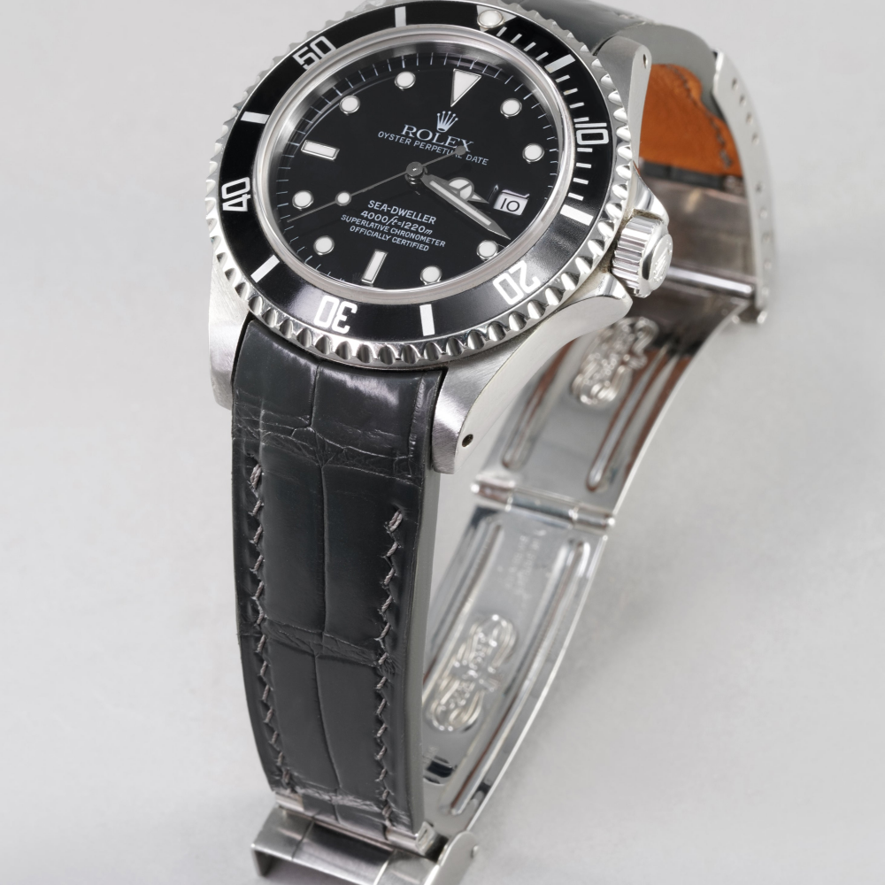 Graphite-grey-alligator-leather-watch-strap-for-Rolex-Sea-Dweller-on-Watch.png