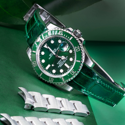 Green-Alligator-leather-watch-strap-for-Rolex-Submariner-40mm-on-watch.png