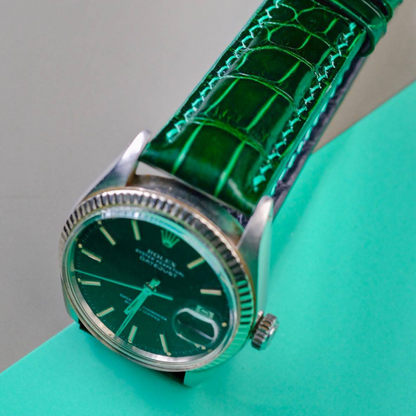 Green-alligator-leather-watch-strap-for-Rolex-Datejust-on-watch.png
