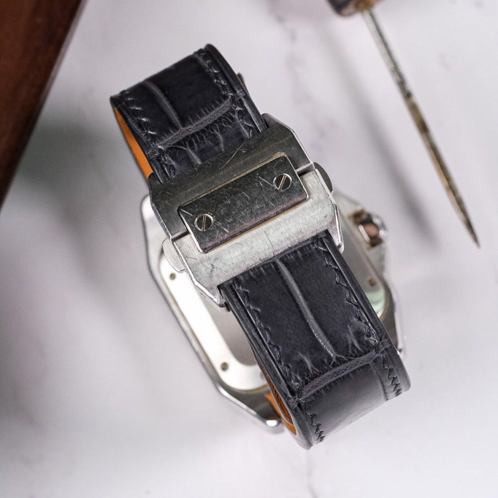 Grey-alligator-leather-watch-strap-for-Cartier-Santos-100-Backside.jpg
