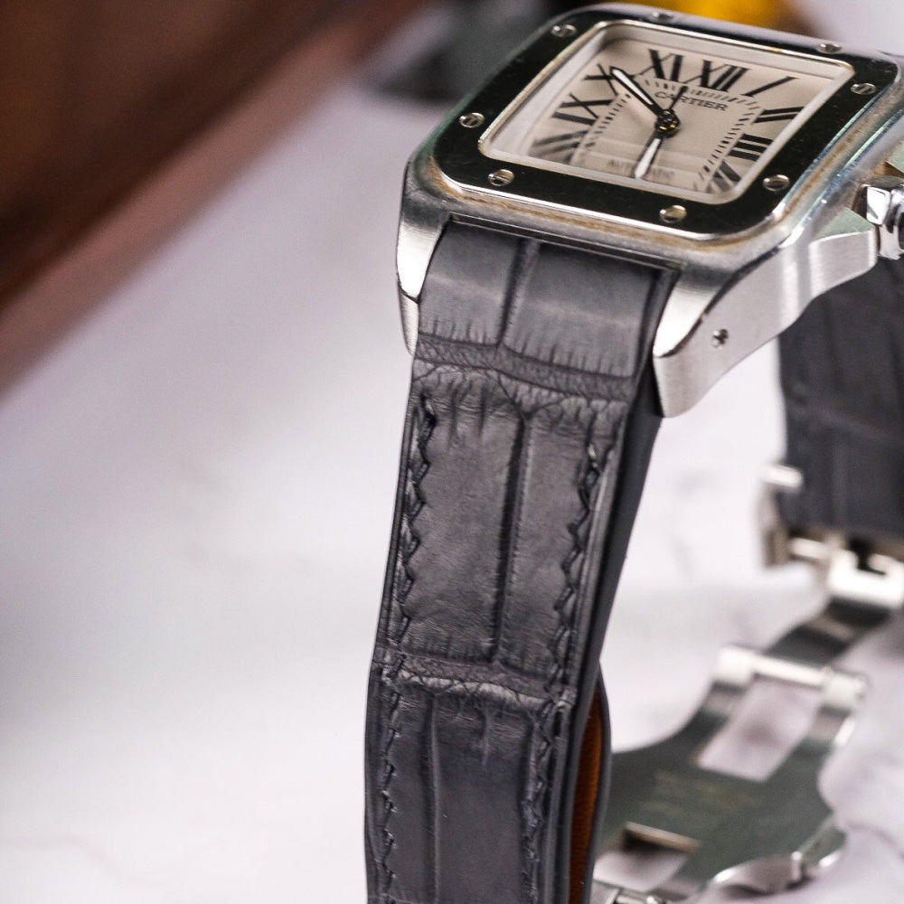 Grey-alligator-leather-watch-strap-for-Cartier-Santos-100-Deatil.jpg