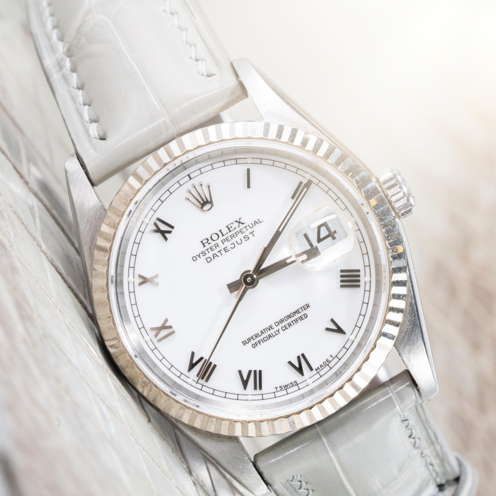 Grey-alligator-leather-watch-strap-for-Rolex-Datejust.png