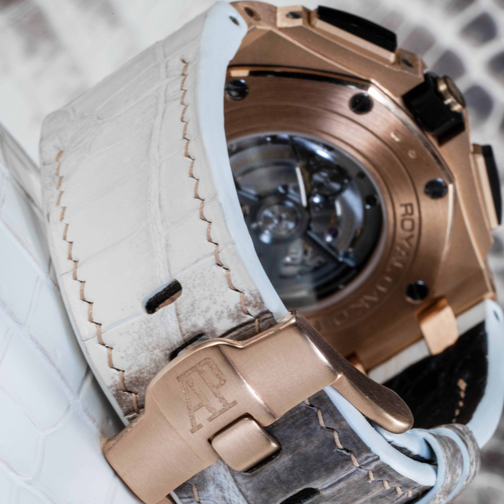 Himalayan-alligator-leather-strap-for-ap-royal-oak-44mm-backside.png