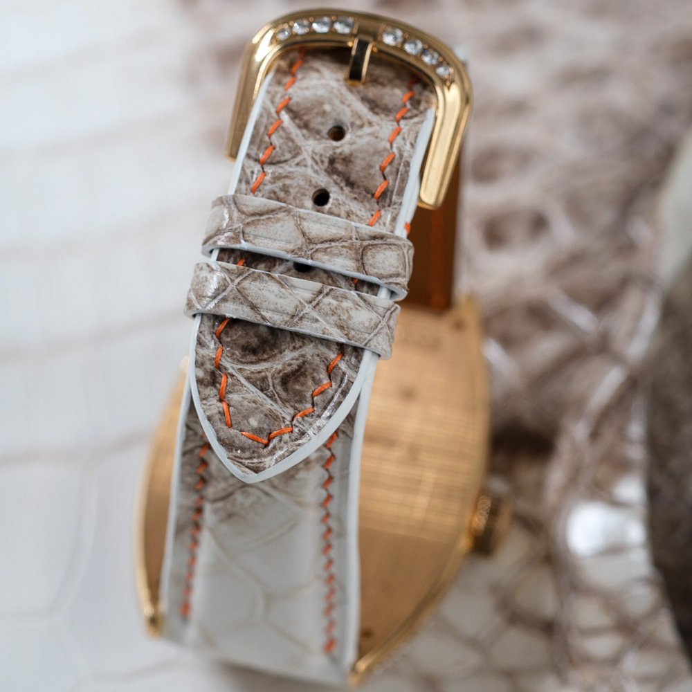 Himalayan-alligator-leather-strap-for-franck-muller-platinum-rotor-buckle.png