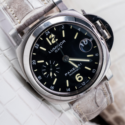 Himalayan-alligator-leather-watch-strap-for-Panerai-Luminor.png