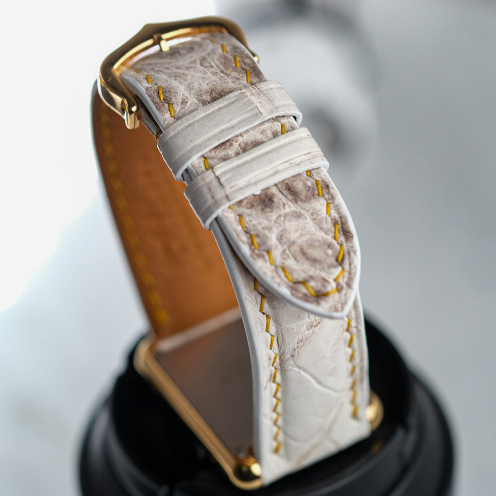 Himalayanalligator-leather-strap-for-cartier-tank-backside.png