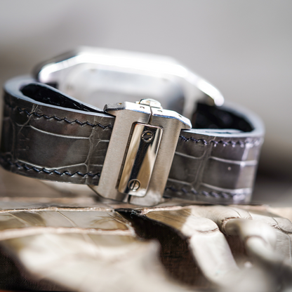 Metal-grey-alligator-leather-srap-cartier-santos-100-backside.png
