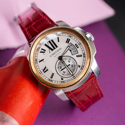 Red-alligator-leather-strap-for-Cartier-calibre.png