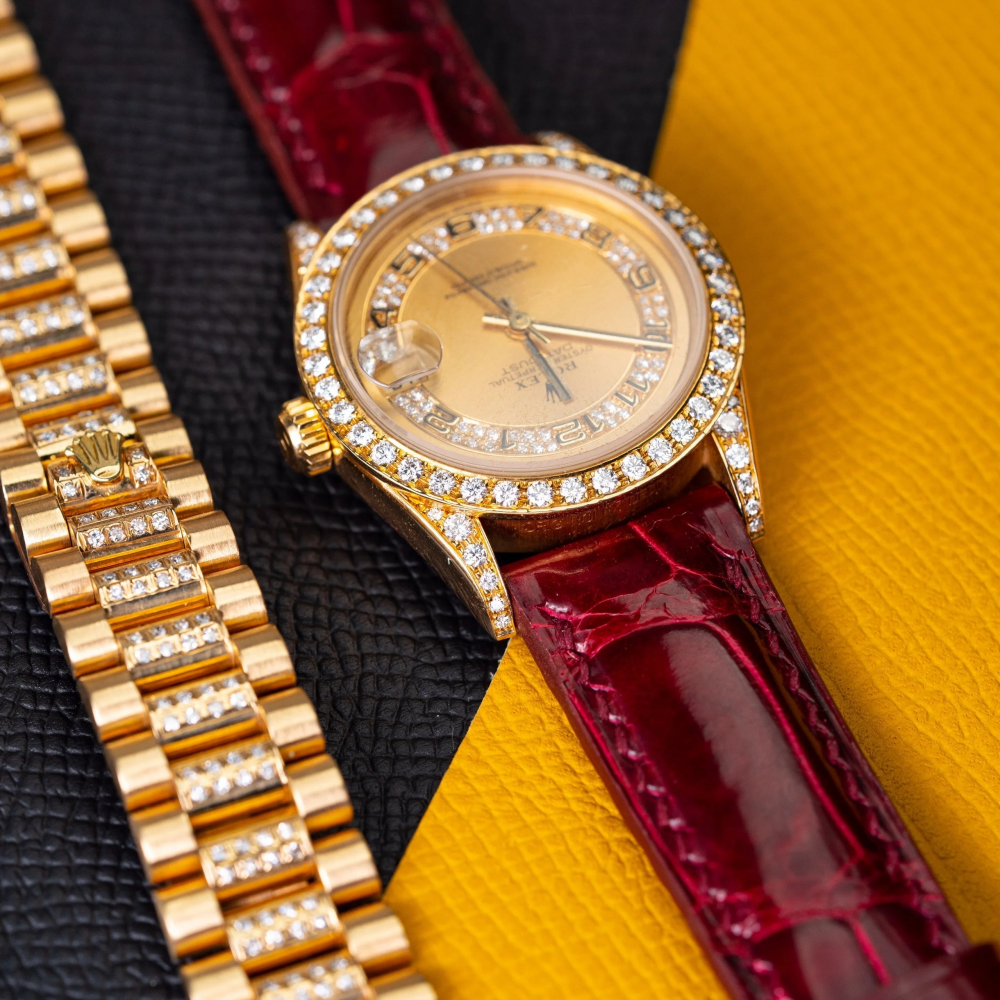 Red-alligator-leather-watch-strap-for-Rolex-Datejust.png