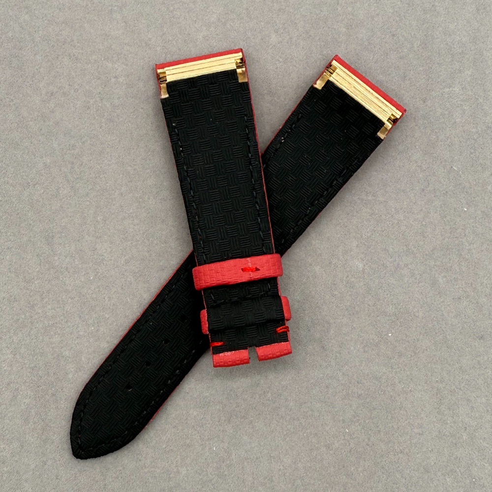 Red-fkm-rubber-strap-Sailcloth-pattern-for-Franck-Muller-Cintree-Curvex-backside-detail.png