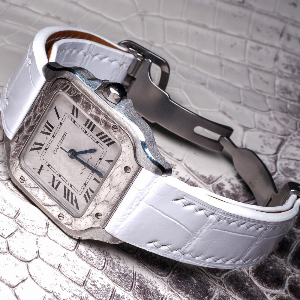White-alligator-leather-watch-strap-for-Cartier-New-Santos.png