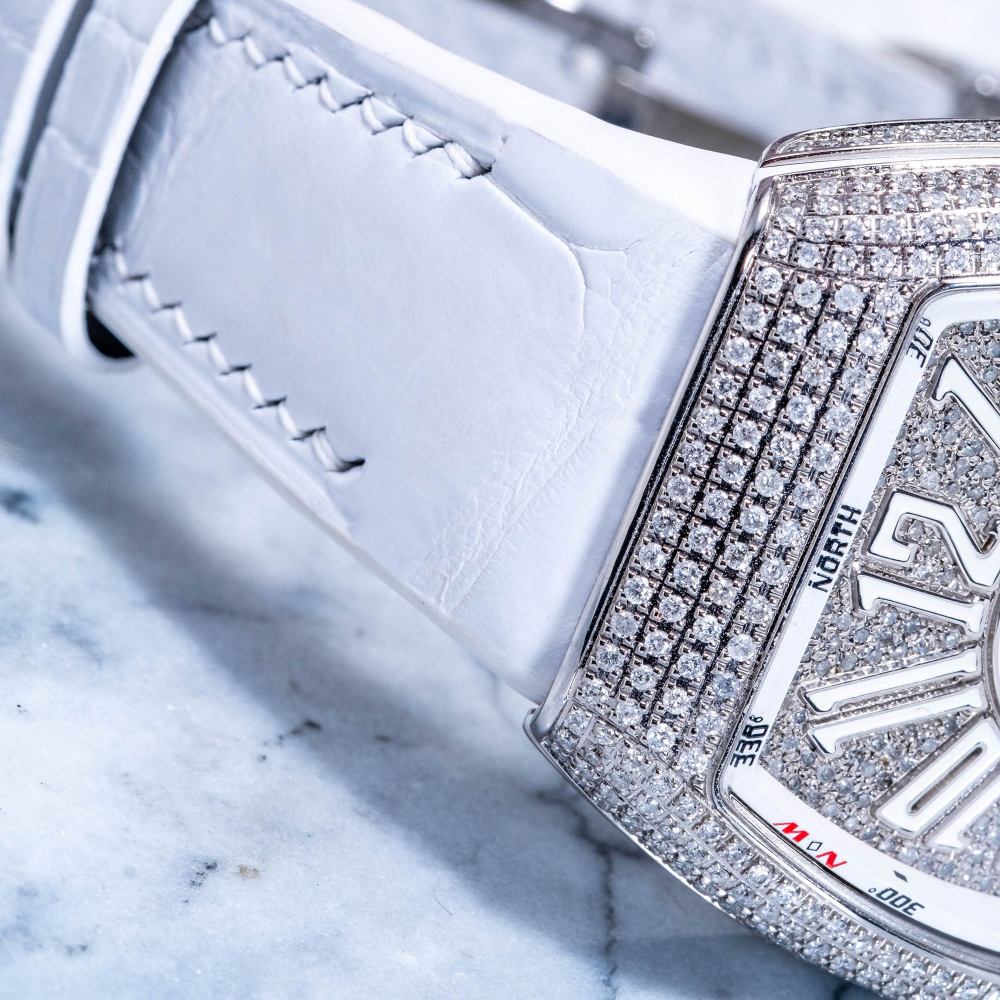 White-alligator-leather-watch-strap-for-frank-muller-vanguard-yachting-detail.png