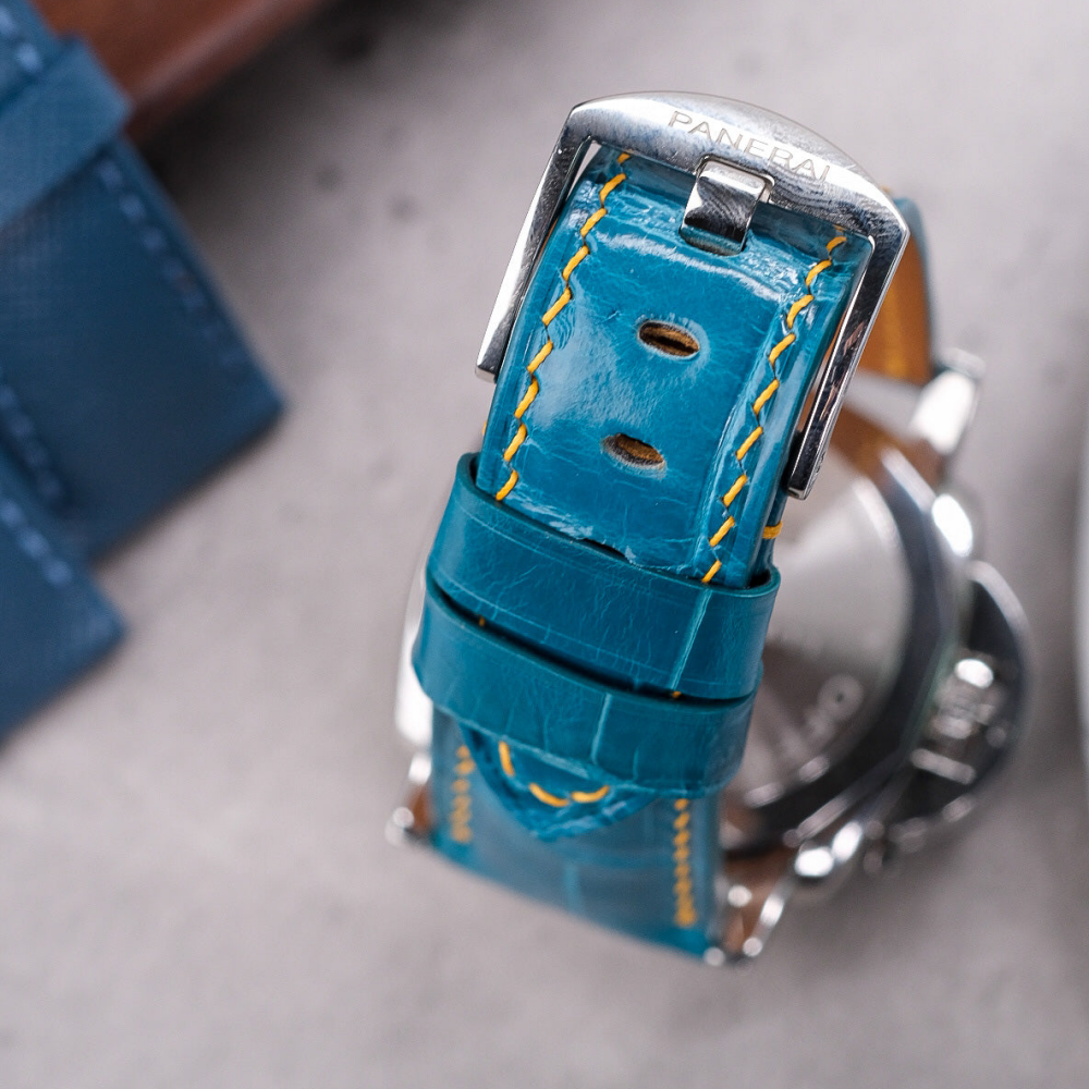 azure-Blue-alligator-leather-watch-strap-for-Panerai-Luminor-backside.png