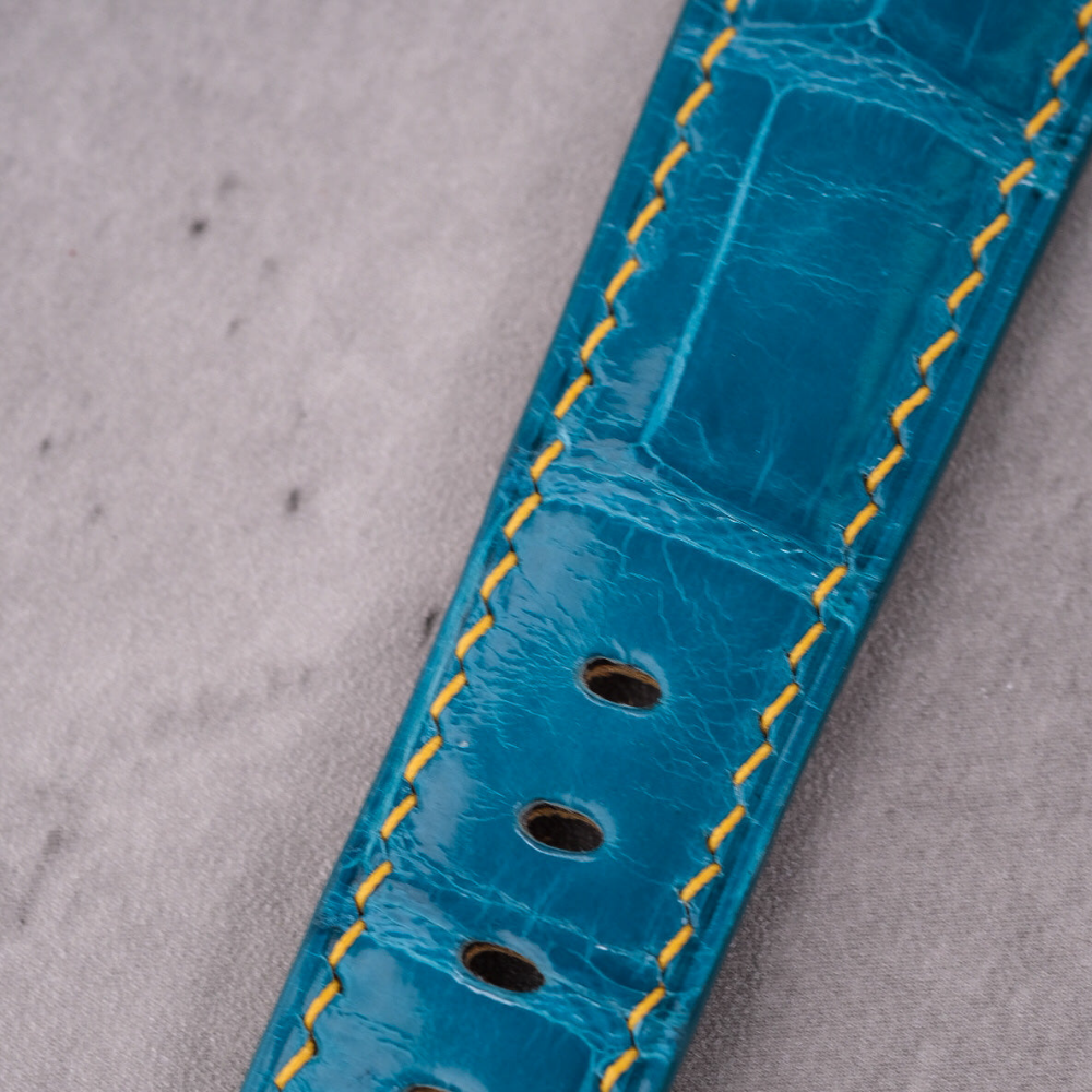 azure-Blue-alligator-leather-watch-strap-for-Panerai-Luminor-stitching.png