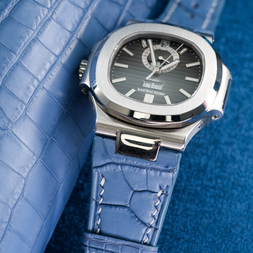 baby-blue-alligator-leather-watch-strap-for-Patek-Philippe-Nautilus-5726a-001-on-watch.png