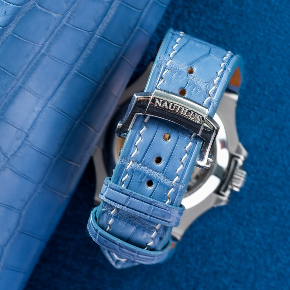 baby-blue-alligator-leather-watch-strap-for-Patek-Philippe-Nautilus-5726a-001backside.png