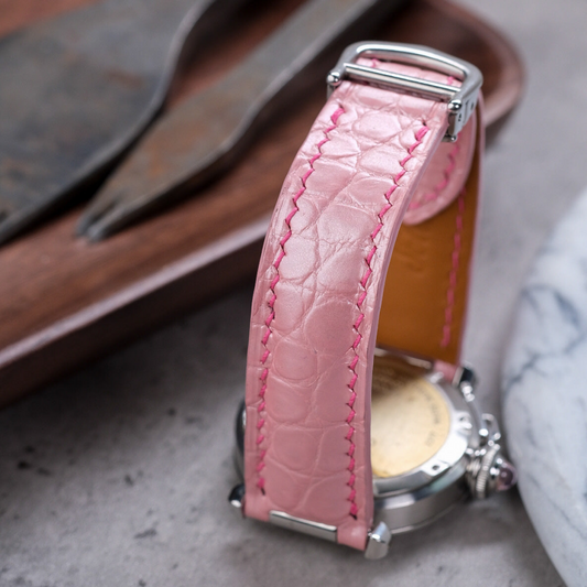 baby-pink-alligator-leather-strap-for-cartier-pasha-backside.png