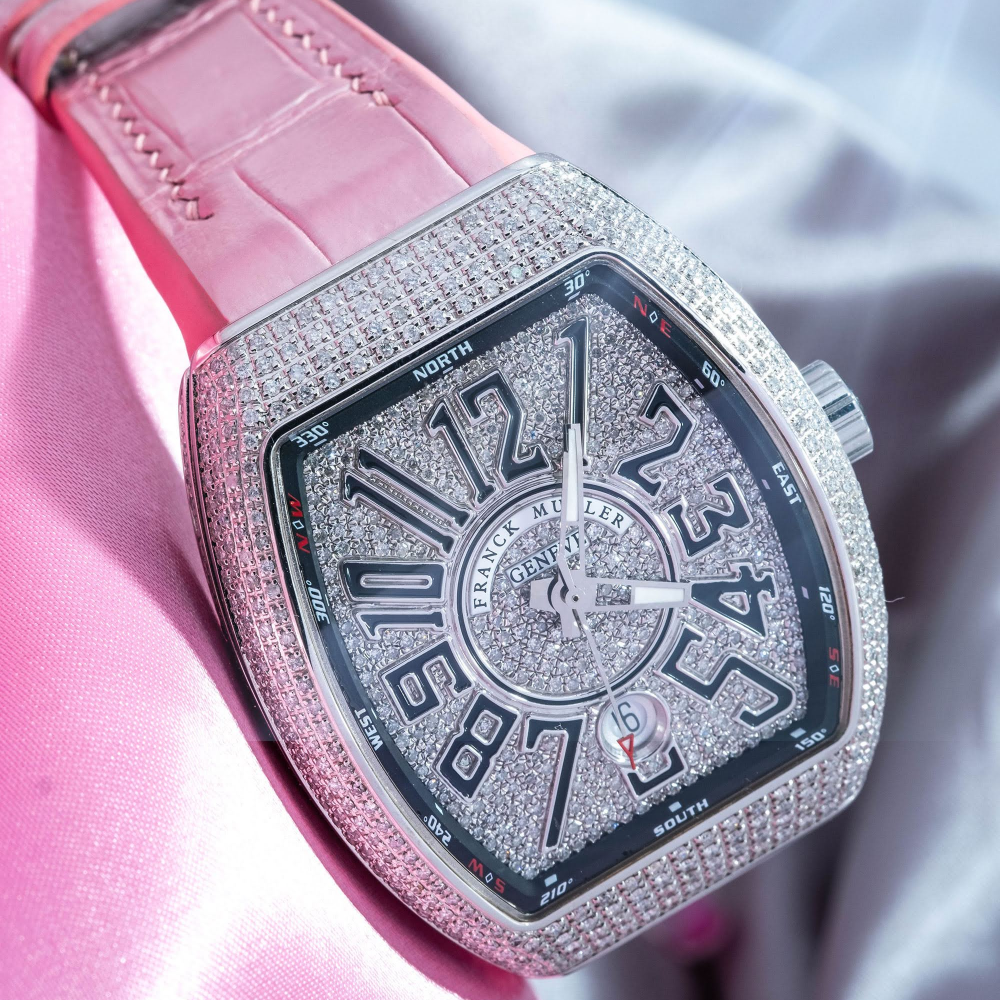 baby-pink-alligator-leather-watch-strap-for-frank-muller-vanguard-detail.png