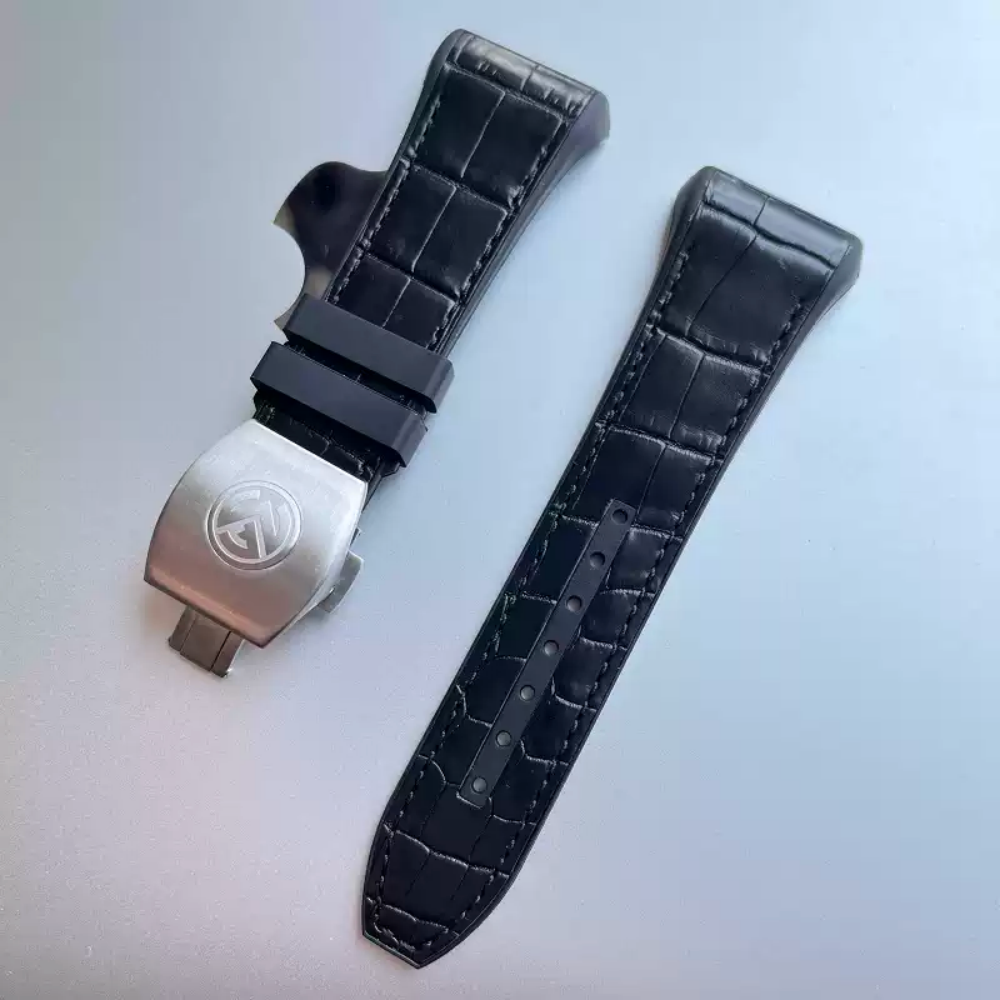 black-FKM-rubber-with-alligator-strap-for-franck-muller-vanguard-on-buckle.png