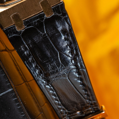black-alligator-leather-for-ap-royal-oak-41mm-detail.png