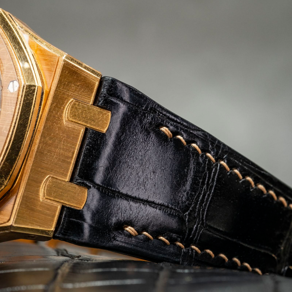 black-alligator-leather-for-ap-royal-oak-41mm-leather.png