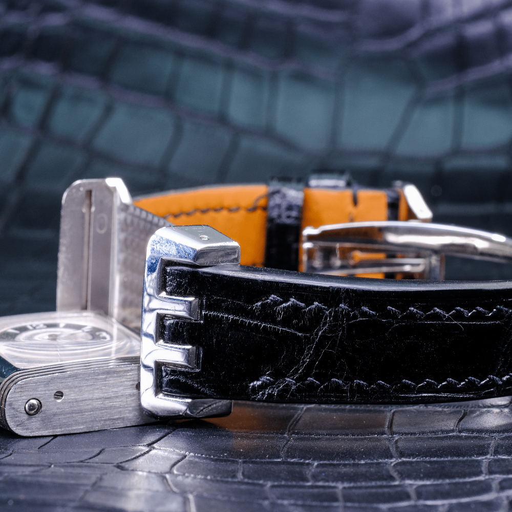 black-alligator-leather-strap-for-Jaeger-LeCoultre-Reverso-Q2948601-detail.png