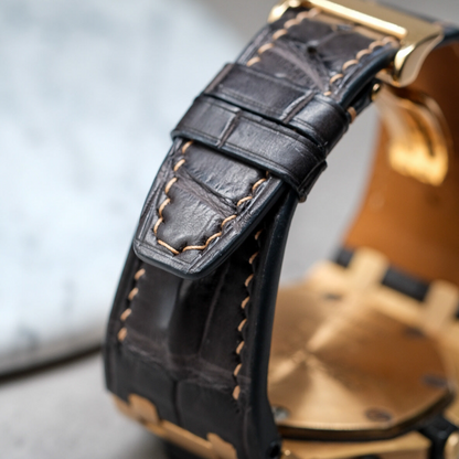 black-alligator-leather-strap-for-ap-royal-oak-shore-42mm-lining.png