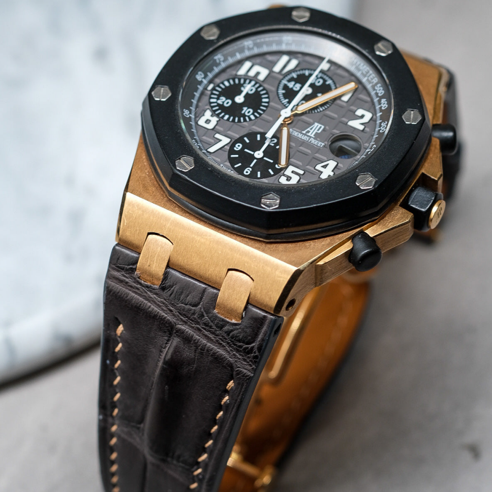 black-alligator-leather-strap-for-ap-royal-oak-shore-42mm-on-watch.png