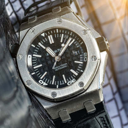 black-alligator-leather-strap-for-ap-royal-oak-shore-42mm.png