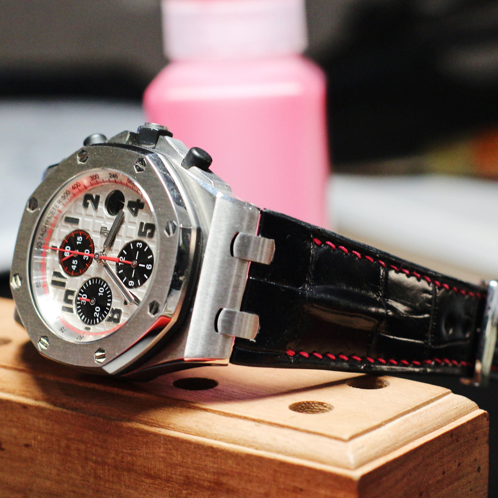 black-alligator-leather-strap-for-ap-royal-oak-shore-with-red-stitching-watch.png