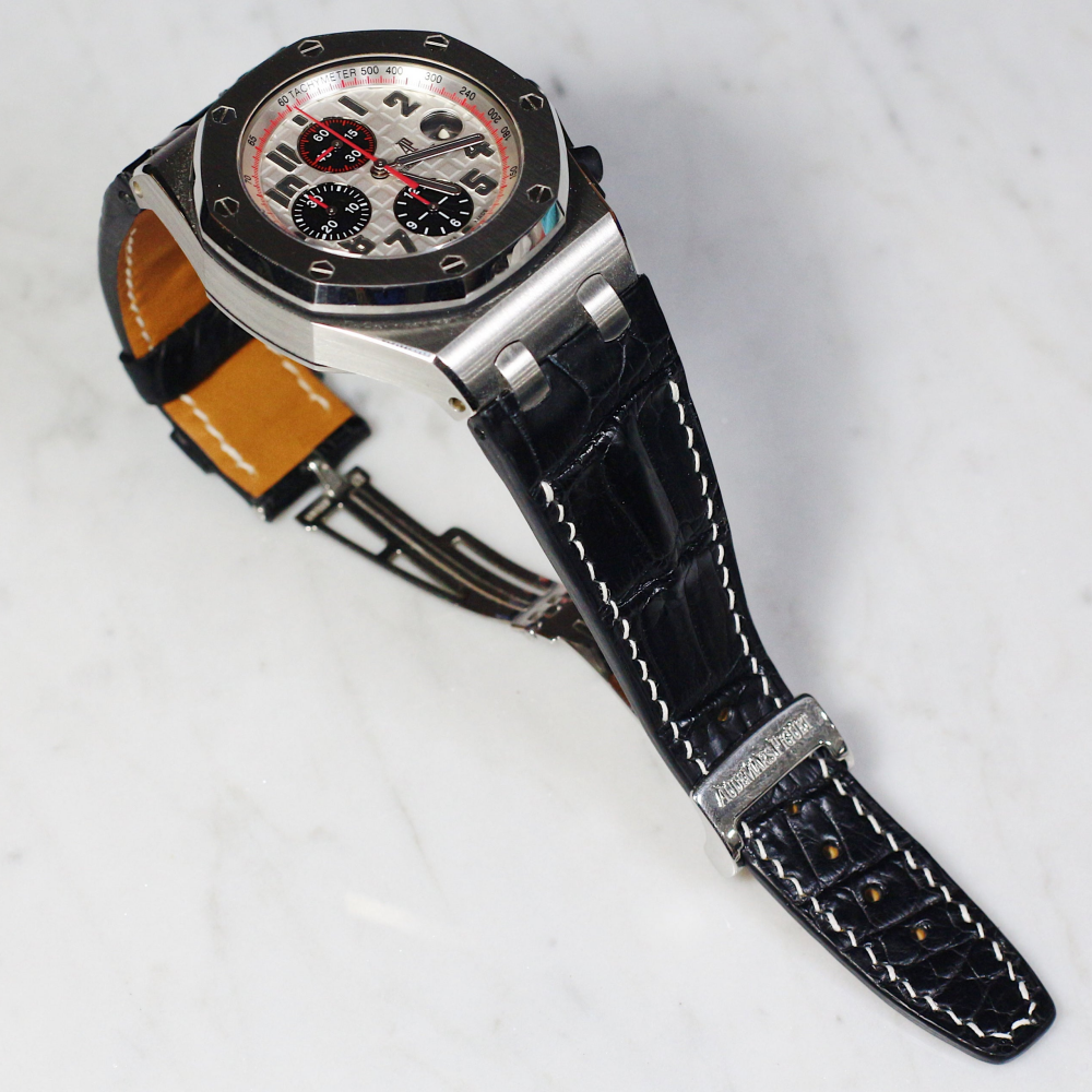 black-alligator-leather-strap-for-ap-royal-oak-shore-with-white-stitching.png