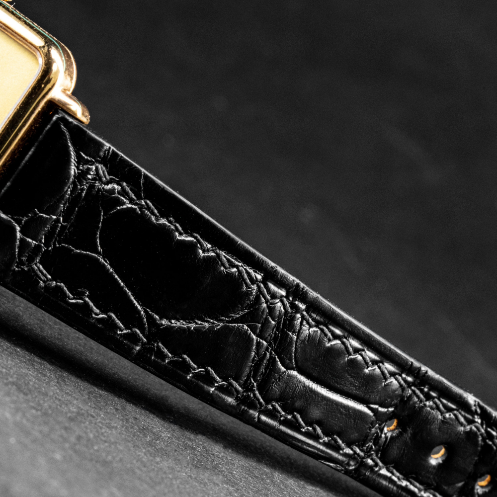 black-alligator-leather-strap-for-baume-mercier-detail.png