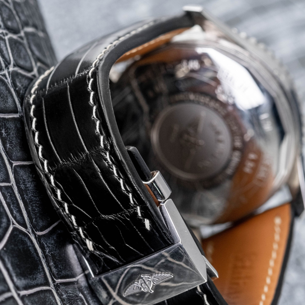 black-alligator-leather-strap-for-breitling-navitimer-1461-backside.png