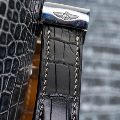 black-alligator-leather-strap-for-breitling-navitimer-1461-detail.png