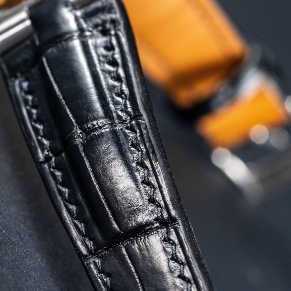 black-alligator-leather-strap-for-bvlgari-diagono-detail.png