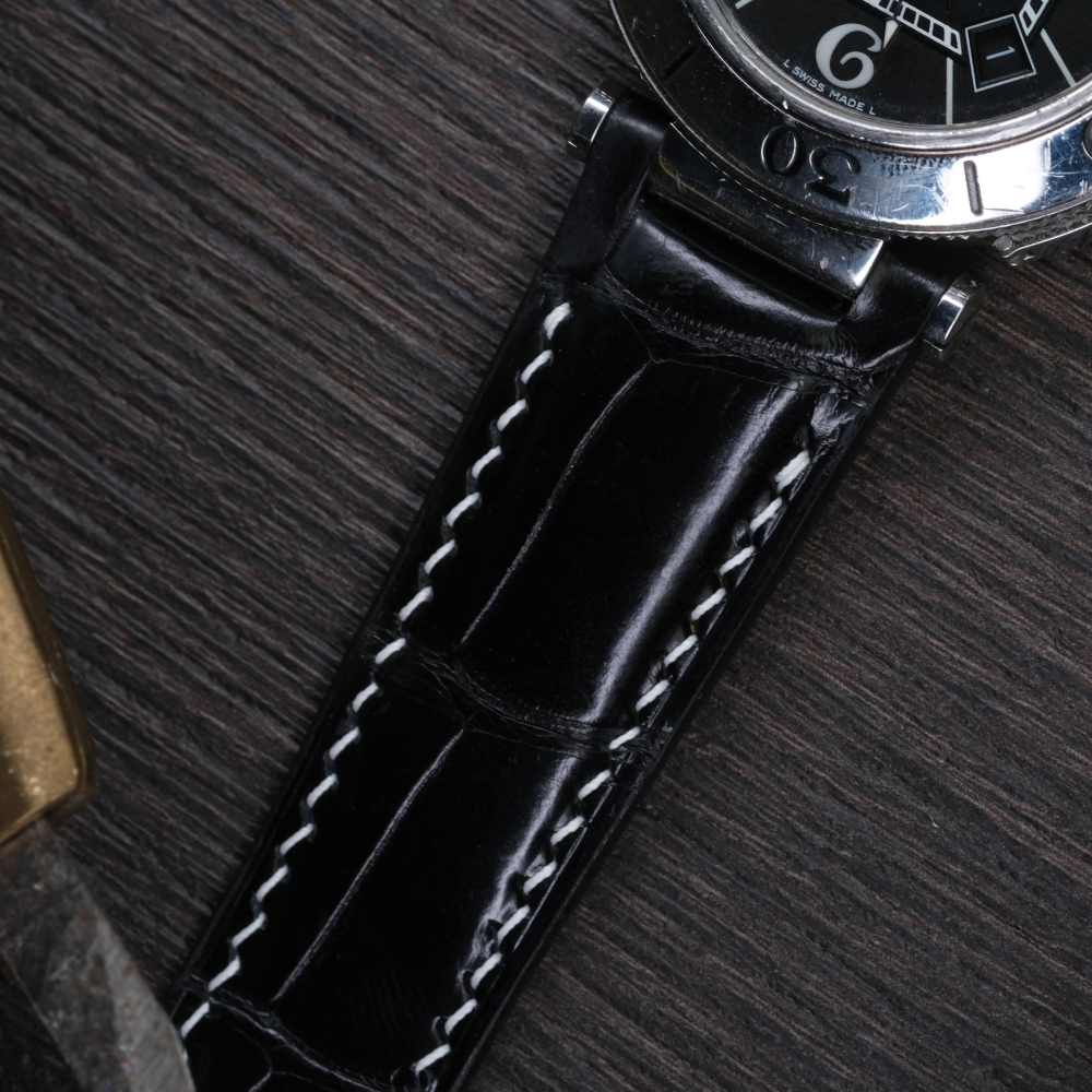 black-alligator-leather-strap-for-cartier-pasha-stitching.png